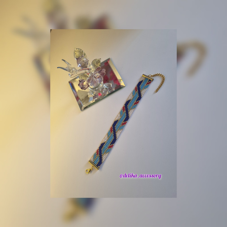 دستبند منجوقبافی